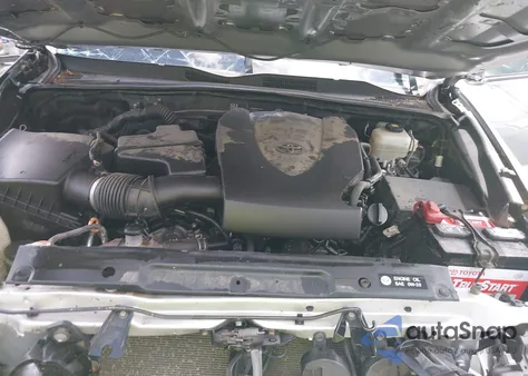 2018 Toyota Tacoma Dbl Cab/Sr/Trdspt/Or/Pro from USA, damaged, VIN 3TMCZ5AN7JM137414